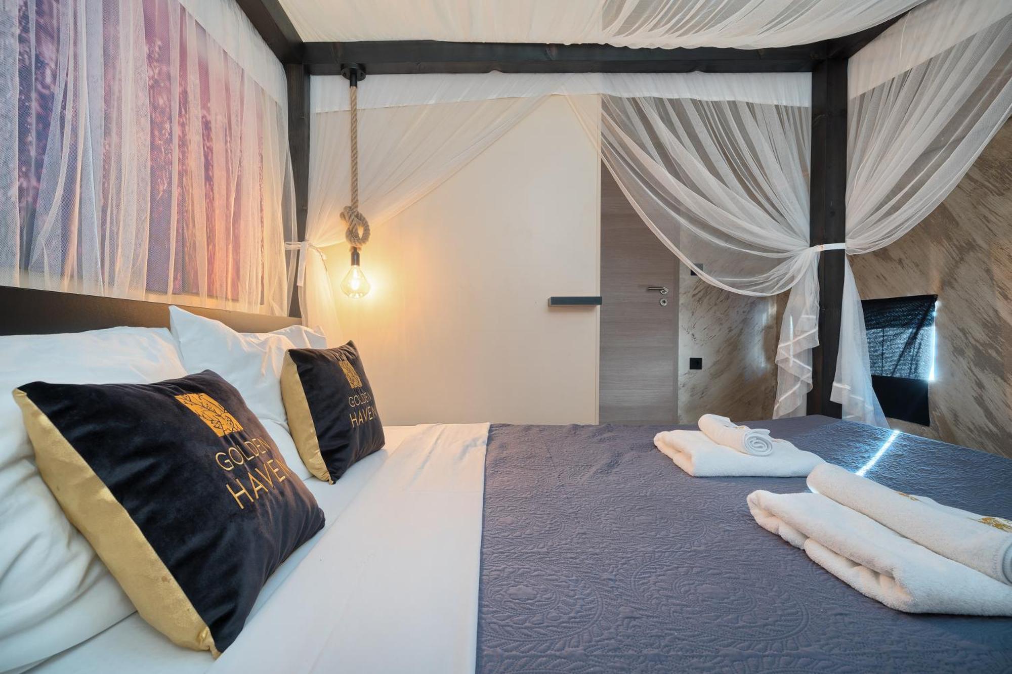 Golden Haven Luxe Glamp Resort Murter Exterior foto