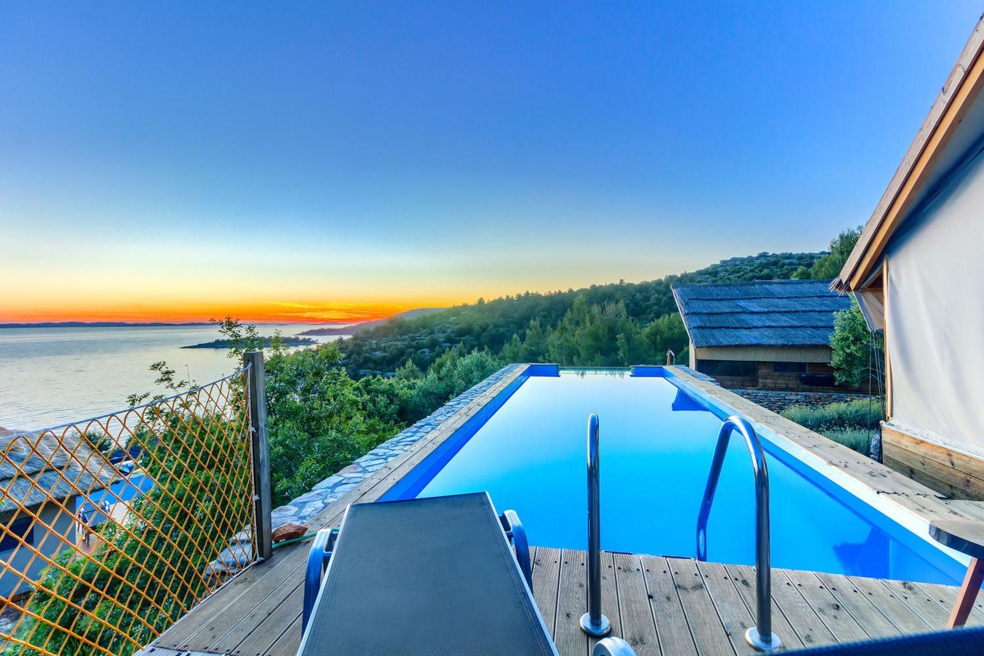 Golden Haven Luxe Glamp Resort Murter Exterior foto