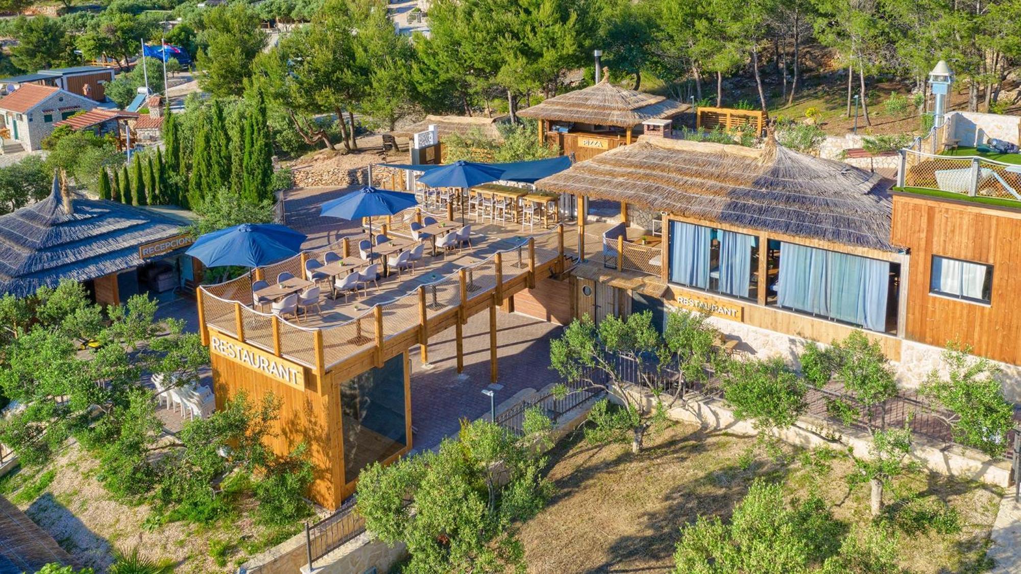 Golden Haven Luxe Glamp Resort Murter Exterior foto